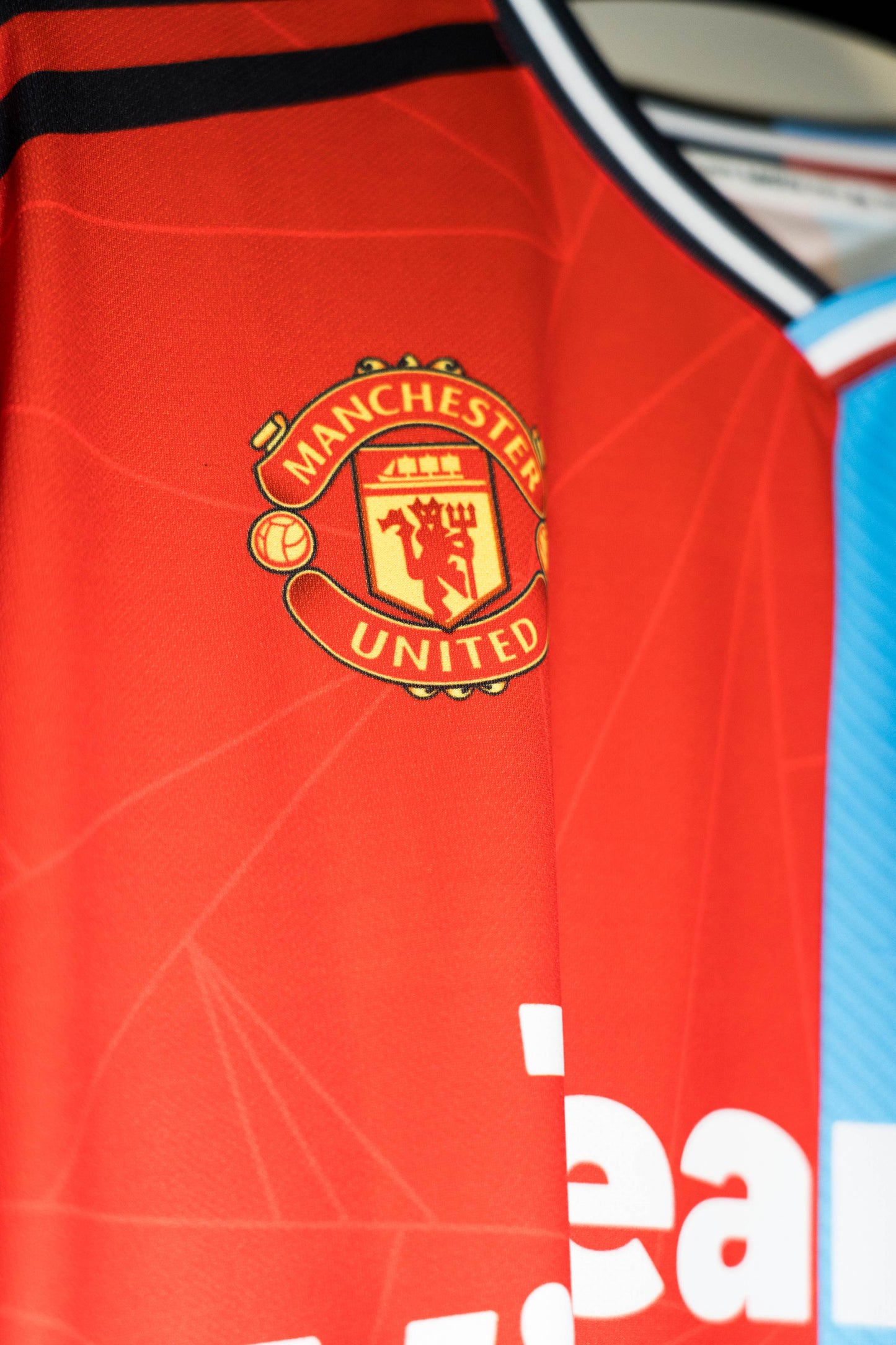 Manchester United vs Manchester City 23/24 half and half jersey